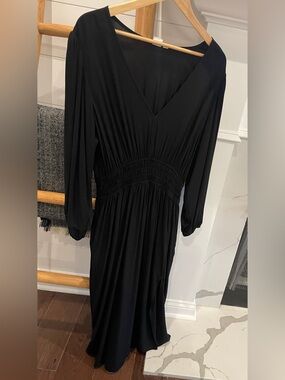 GAP Smocked V-Neck Maxi Dress in Black